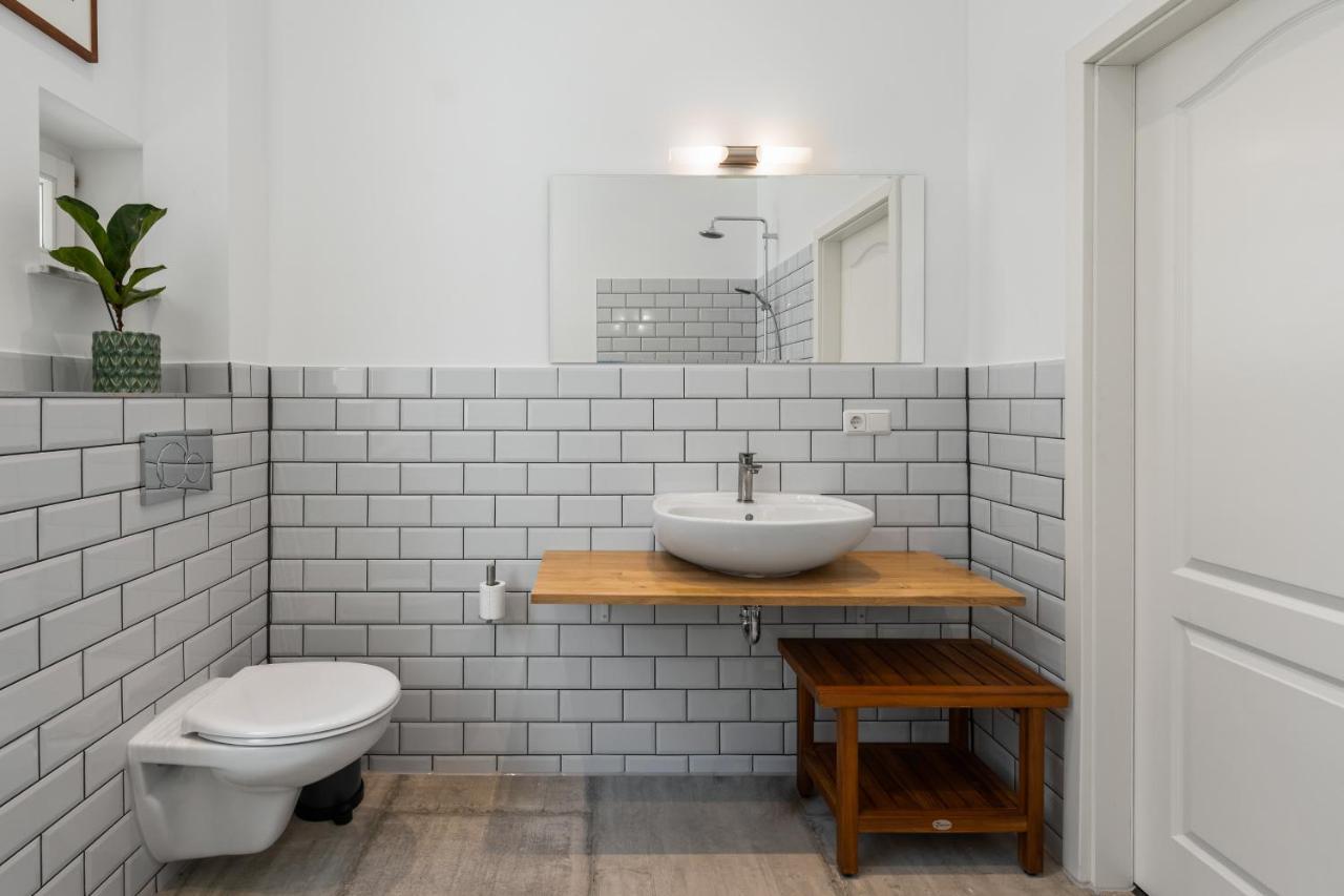 The Tieckstr Loft For Up To 7 People With 2 Bathrooms Βερολίνο Εξωτερικό φωτογραφία